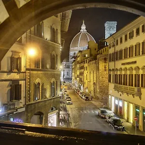 https://soggiorno-la-cupola.it-tuscanyhotel.com